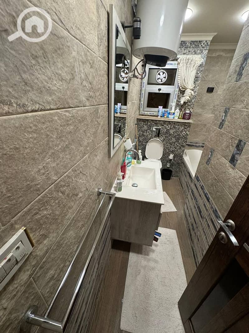 4 WhatsApp Image 2025-12-20 at 20.51. 53 (8). jpeg