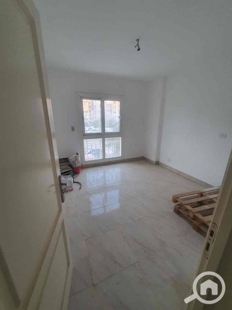 5 1bdfdd56-4e29-4fe3-b221-52900f2c8e36. jpg