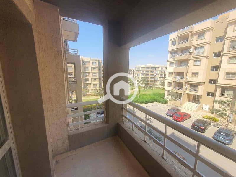 3 5af96450-8452-450c-8f2e-17f792e5c3d1. jpg