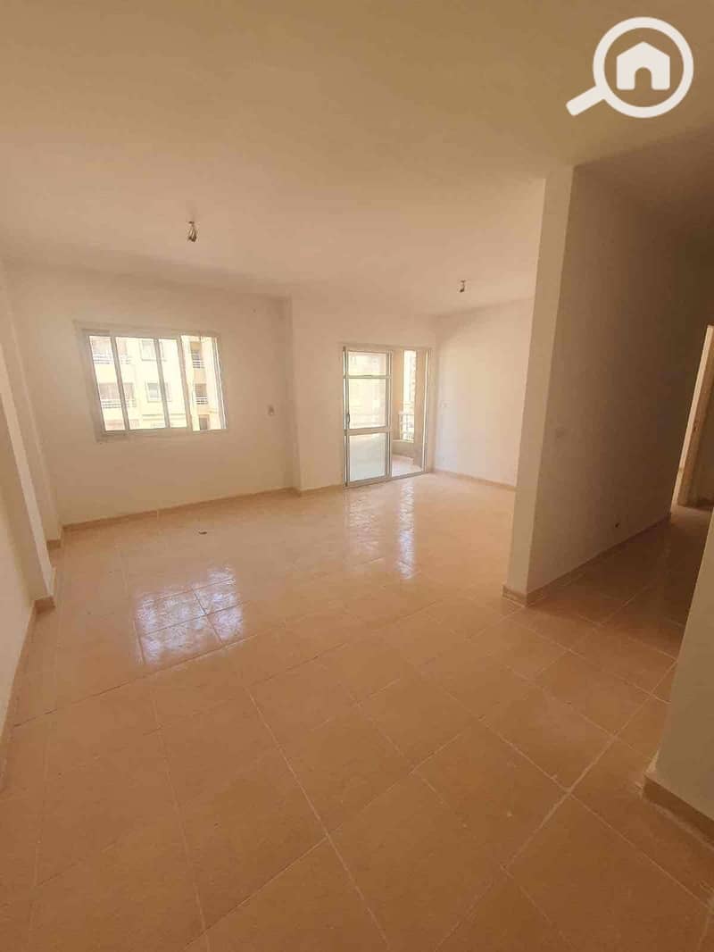 4 787d8982-67ec-4c8c-ad56-d50fe52a7001. jpg