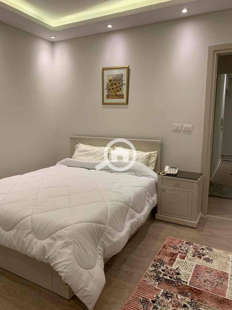 3 a22181aa-f527-45c2-8956-6eb2b5132c74. jpg