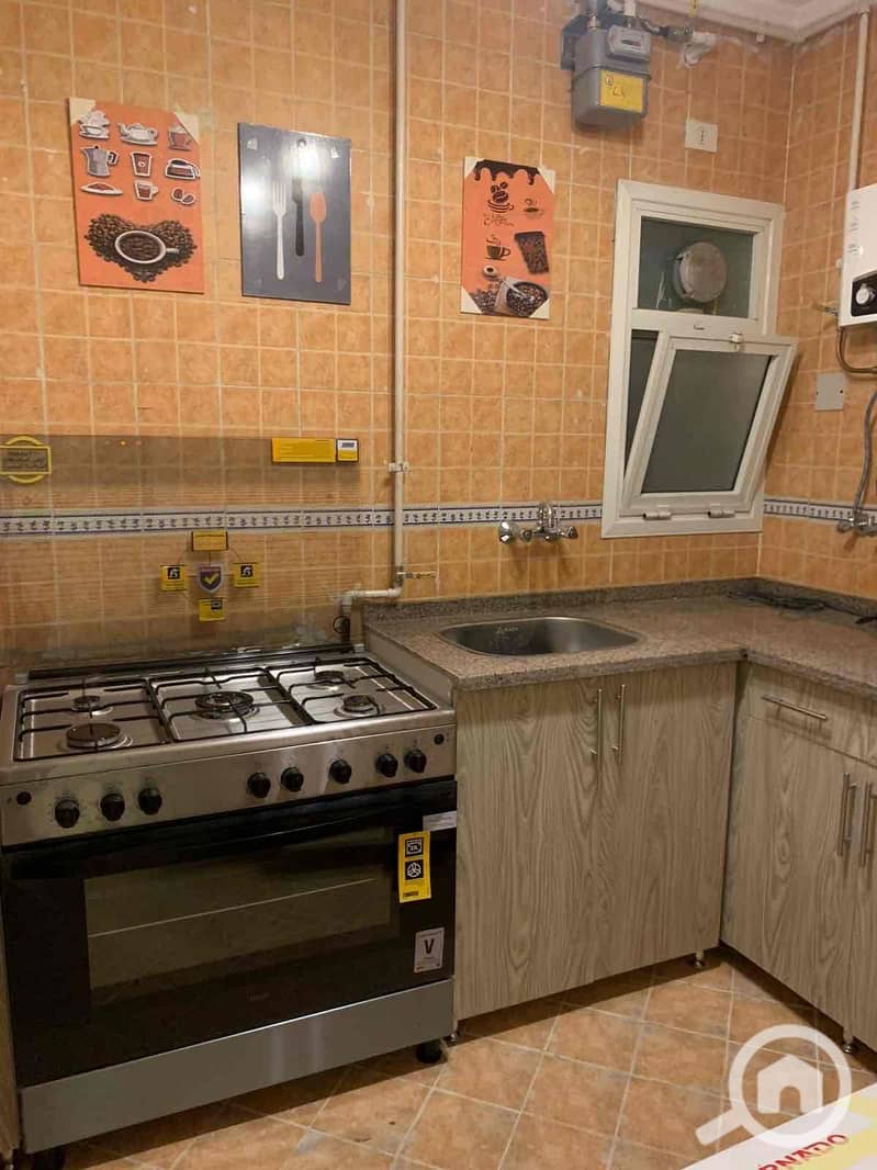 7 889df402-e61f-4e35-8aa0-f59742f887dc. jpg