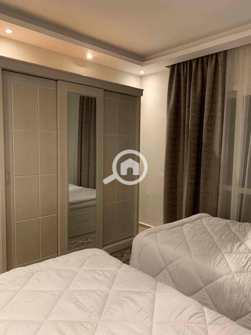 8 6414b68d-8fea-42c6-9199-f666ffb21c6a. jpg