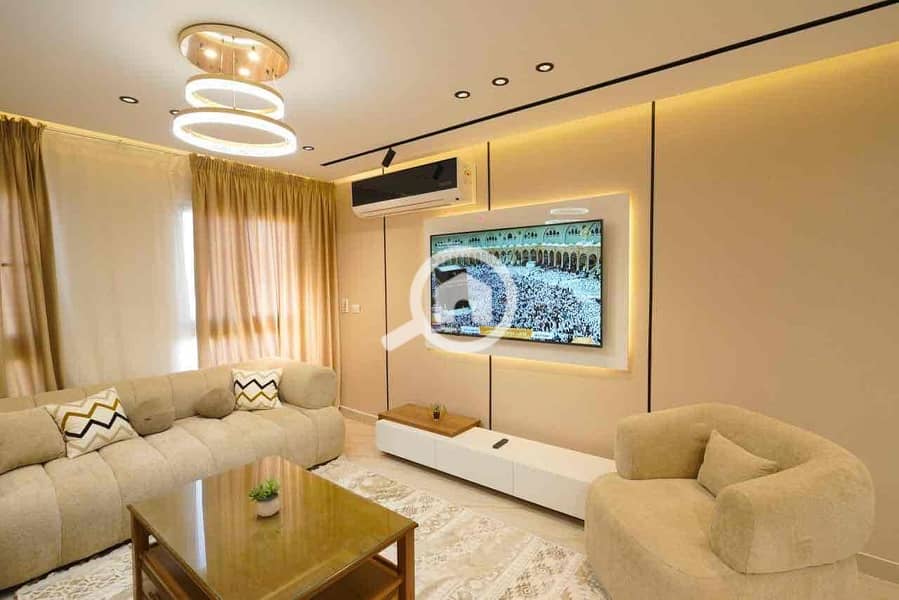 12 3a18f6a0-c2d4-419a-a24f-1cf14b076110. jpg