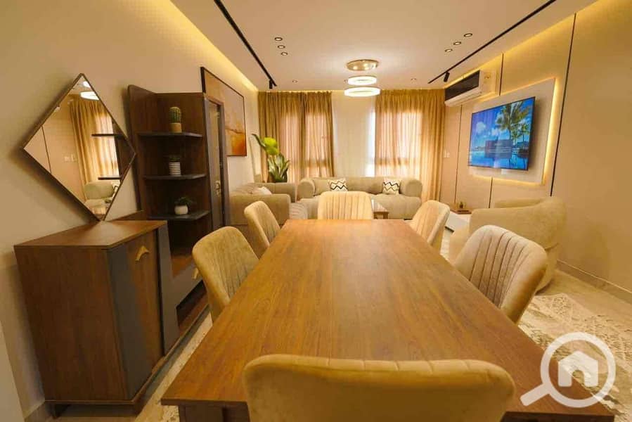 16 c14dba5a-b5cb-4478-9501-f44c2b594d39. jpg