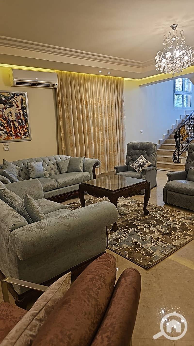 3 15bccf16-8926-4699-a3d6-6b7a4e1cf3e0. jpeg