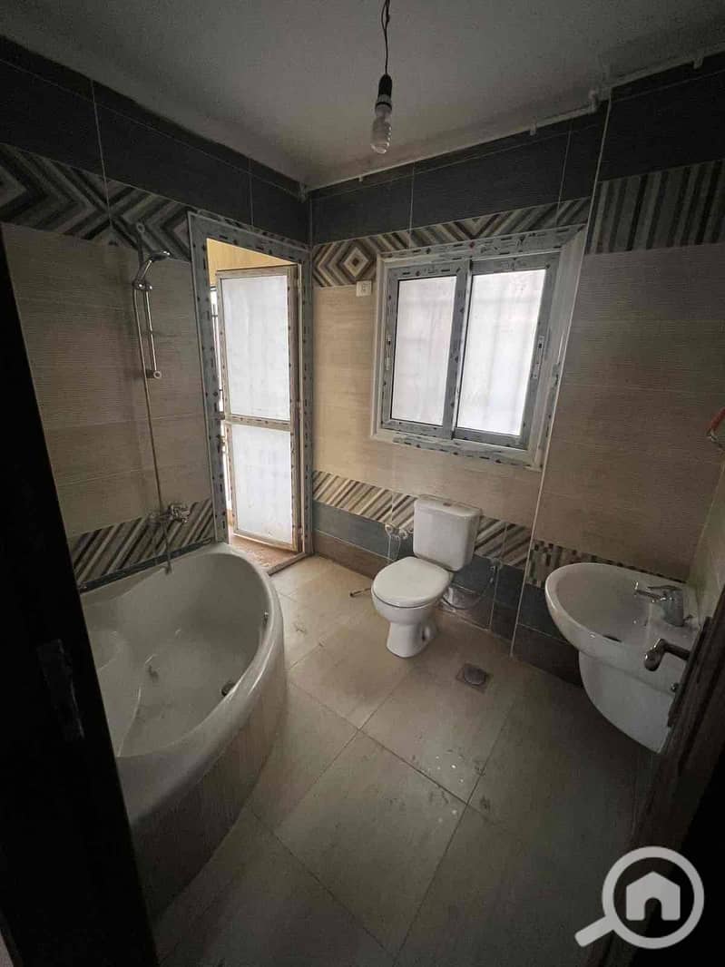 3 72f06f28-535e-4efb-a91b-7a32504f8453. jpg