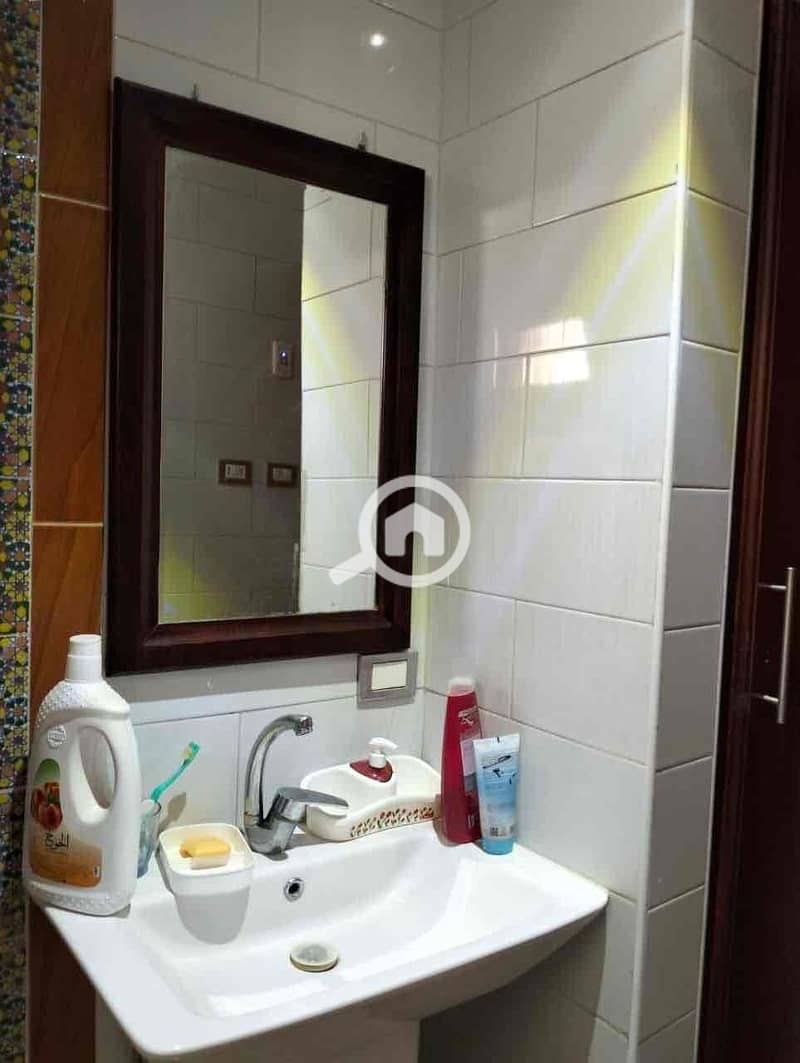 3 549aa105-f5cf-4ae9-905d-be5bf3f73de9. jpg