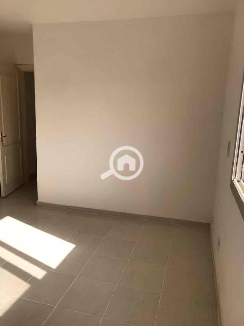 6 df54e529-98ce-45d8-bd2e-4e4690f8b047. jpg