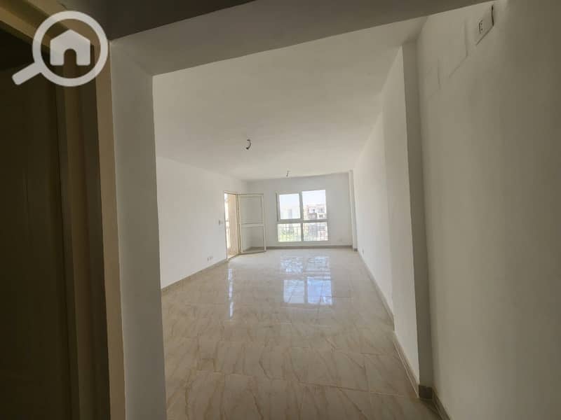 2 4daf897f-2370-483a-be15-c045432b3d7b. jpg