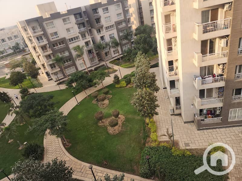 4 73d160a3-6e56-4dd2-8f38-10bea30ef457. jpg