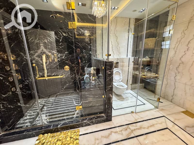 11 6d339b5c-6e48-4a34-bfd2-fa770a660961. jpeg