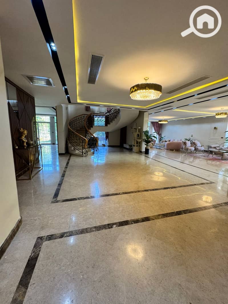 50 047055f0-3970-4ac8-9b25-3b02decf4565. jpeg