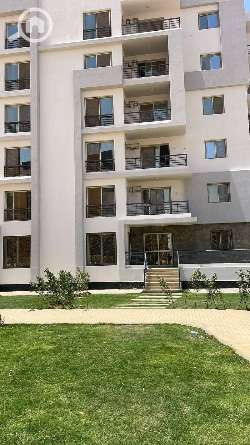 10 WhatsApp Image 2025-12-16 at 16.15. 16_57e0e544. jpg