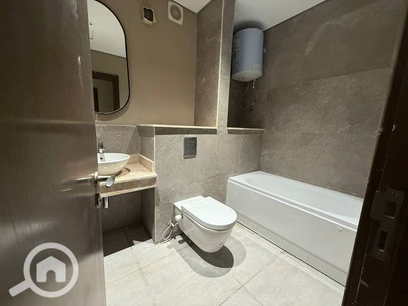 5 594076256_1236362164973048_6466292992039140380_n. jpg