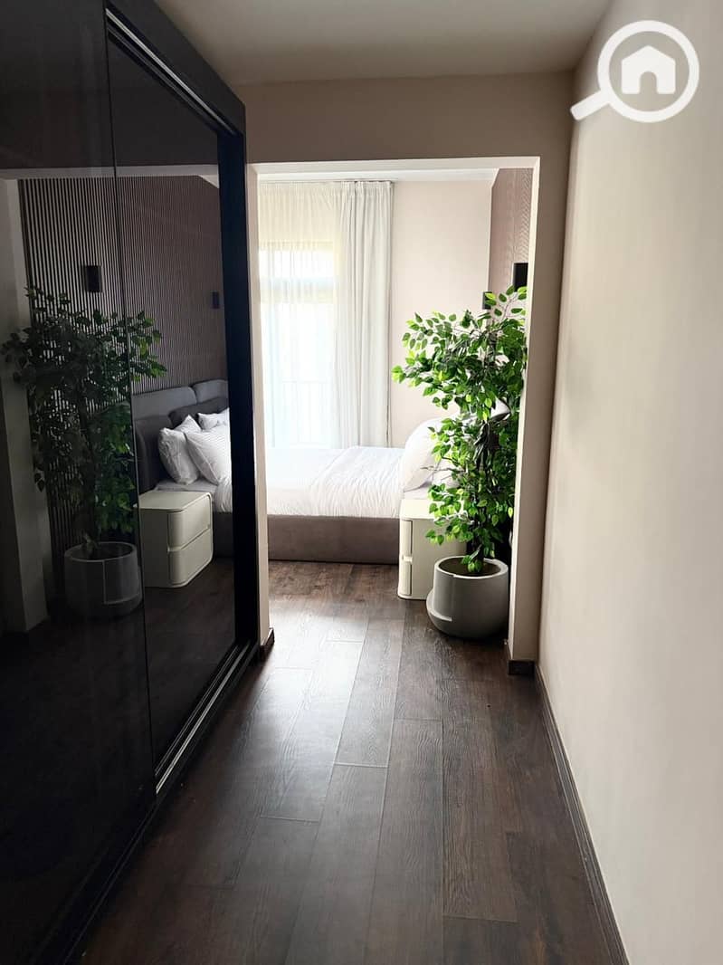 6 WhatsApp Image 2025-12-19 at 23.02. 47_814d39ab. jpg