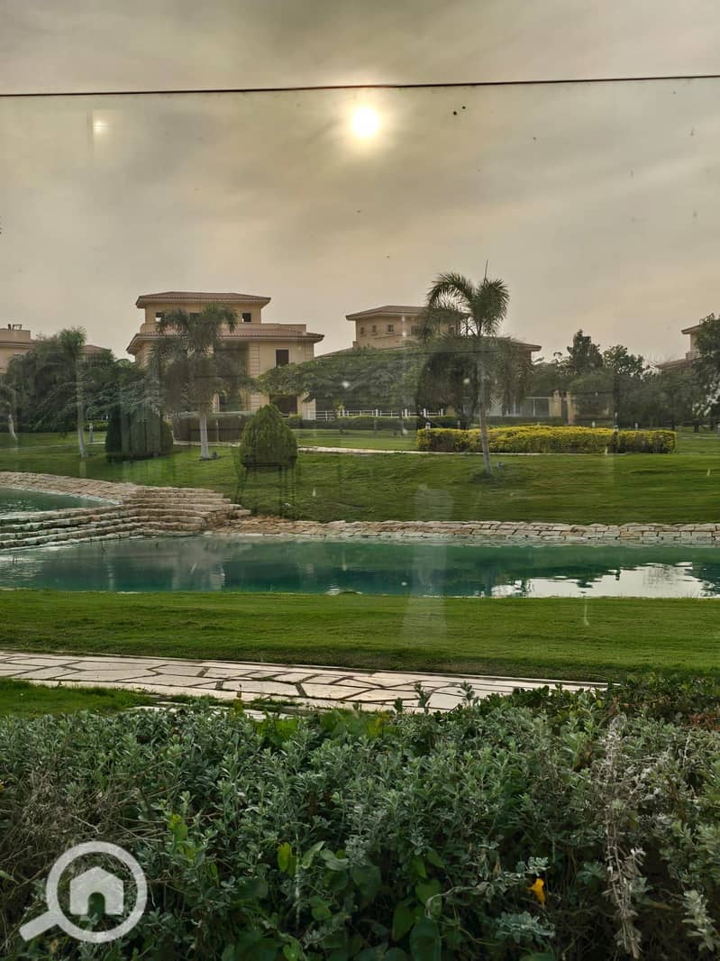 13 089ed93f-7699-4c26-81d4-c71fa503eb07. jpeg