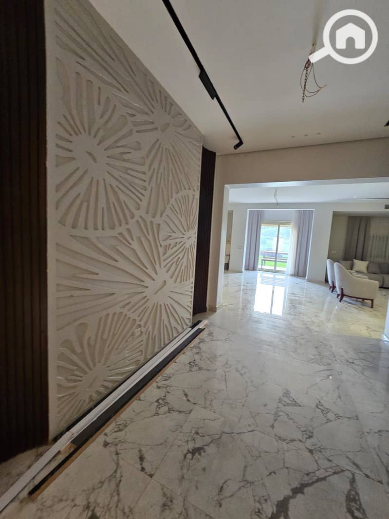 16 803951d6-0a76-4e53-8d29-fdece7b6d31a. jpeg