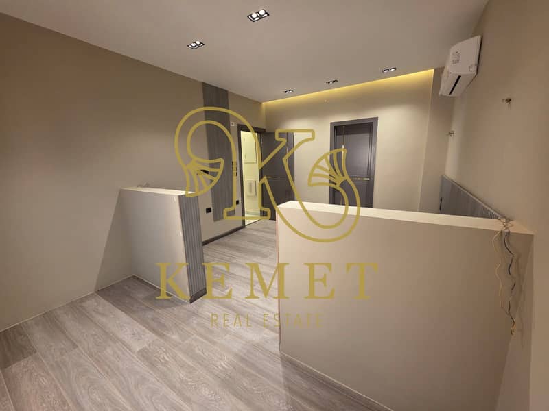 15 WhatsApp Image 2025-12-14 at 23.23. 27_096f45d0. jpg