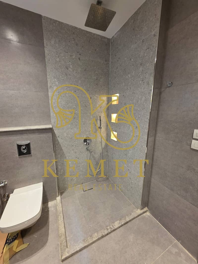 18 WhatsApp Image 2025-12-14 at 23.23. 27_4509616b. jpg