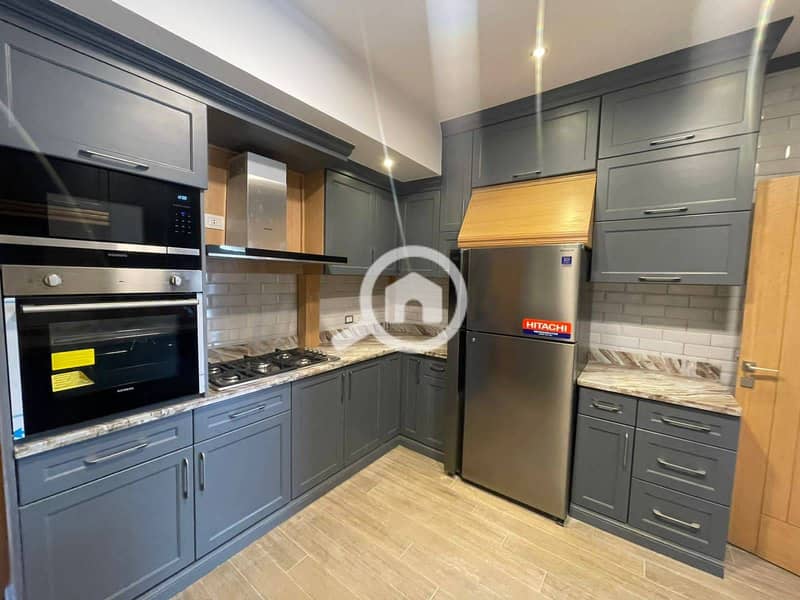 7 454034355_1101692691517751_7256479627662214449_n. jpg