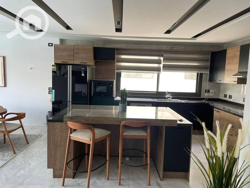 6 WhatsApp Image 2025-12-19 at 23.01. 49_636d5a37. jpg