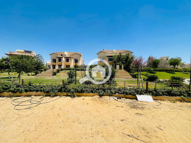 14 cff25ca2-9b0d-4a84-9e76-71b0d4a49d0f. jpg