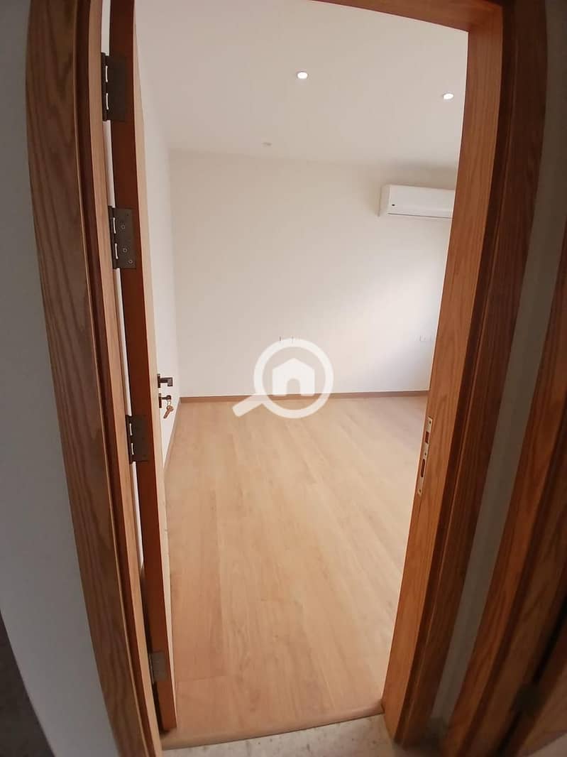 13 WhatsApp Image 2025-12-17 at 3.26. 24 PM (1). jpeg