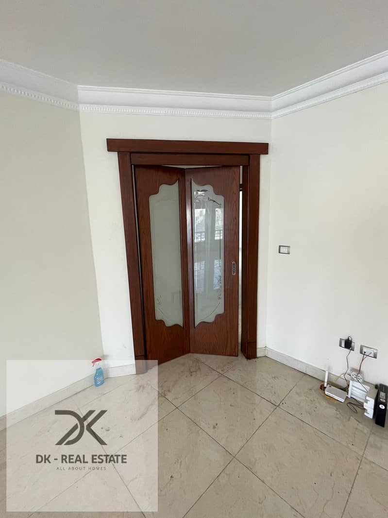 8 WhatsApp Image 2025-12-18 at 11.34. 56 AM. jpeg