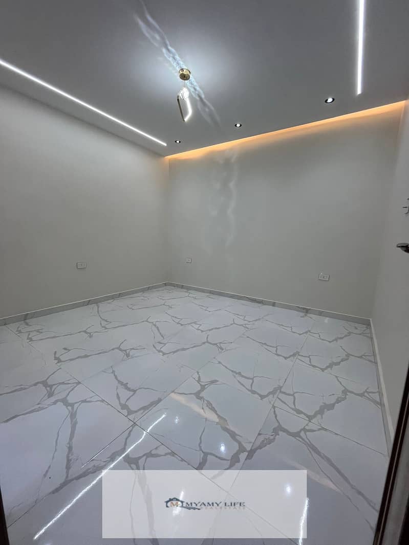 11 WhatsApp Image 2025-12-21 at 10.39. 58 AM (1). jpeg