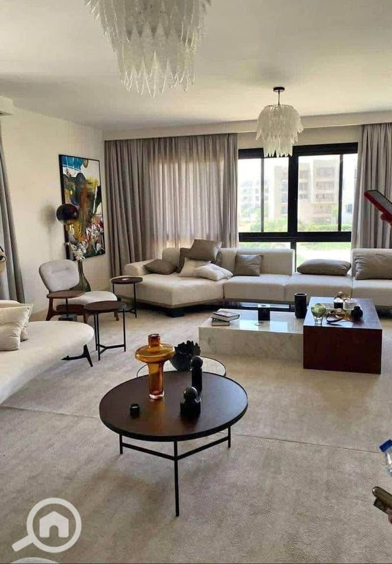 8 581806235_2814983515368123_4350959467912114827_n. jpg