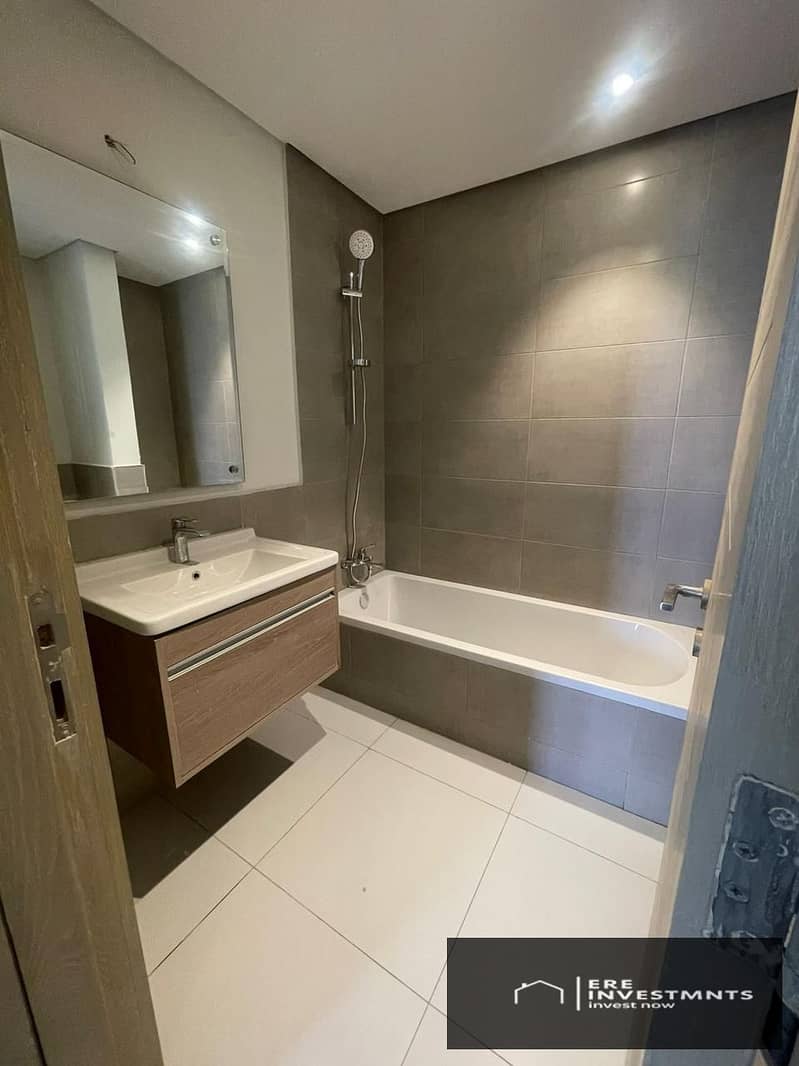 2 9c1cc104-c20a-4664-8c99-f88a758237c8. jpg