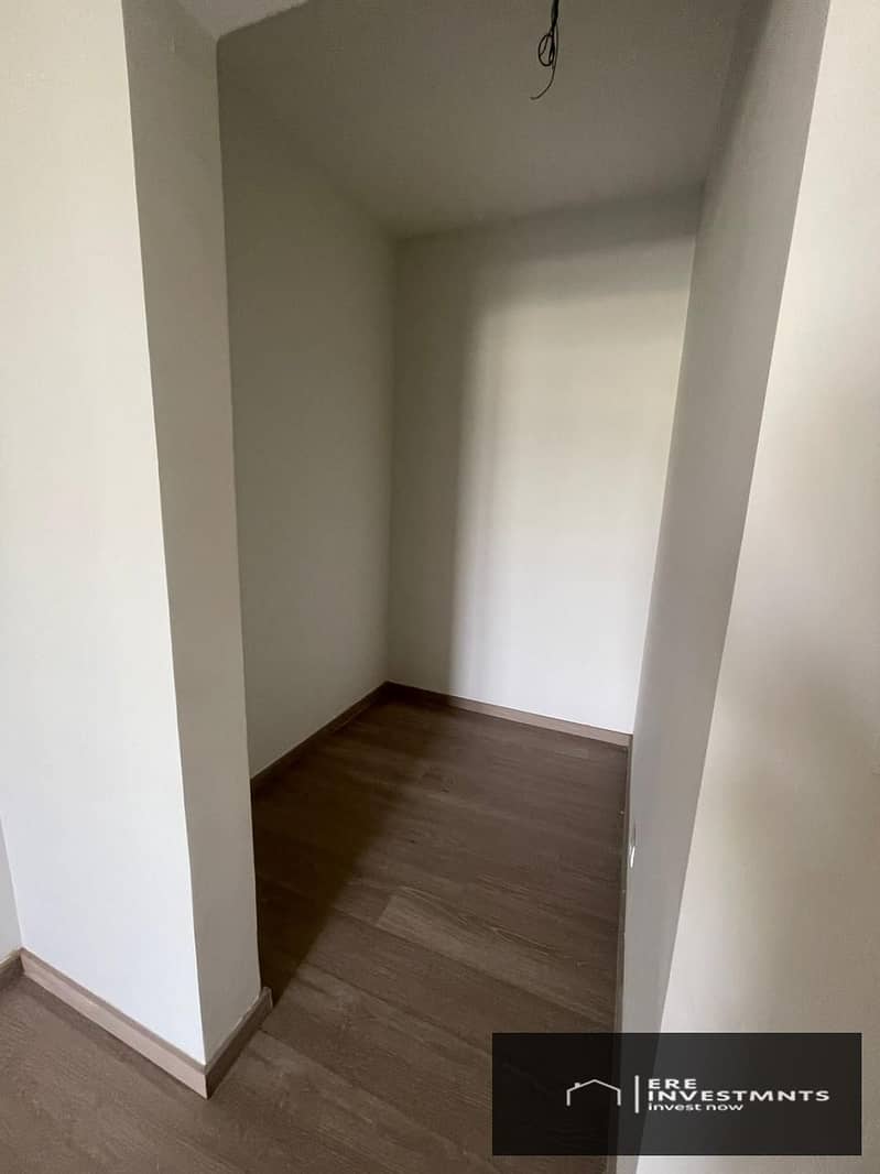 3 16e98bda-22b3-4f96-9413-fd5bacf7815c. jpg