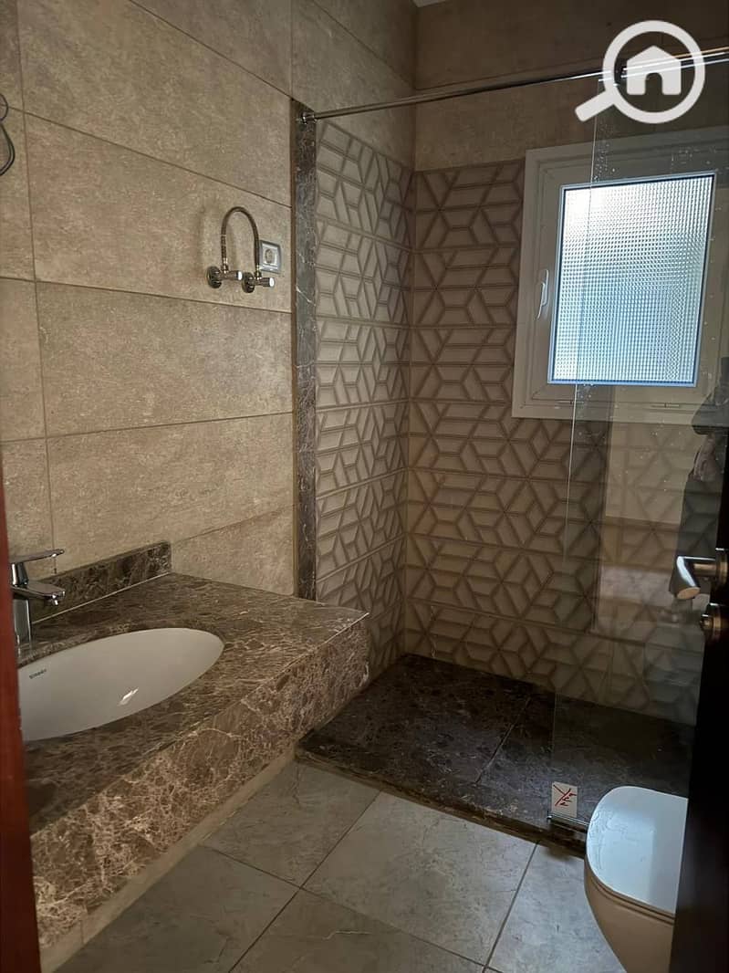 6 593994953_122242245434084594_5462767335929592561_n. jpg