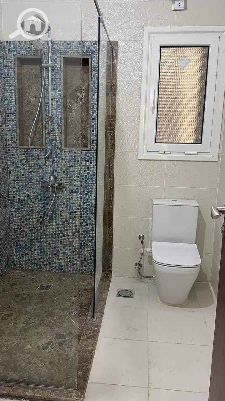 7 594008950_122242245362084594_3199437762840736318_n. jpg