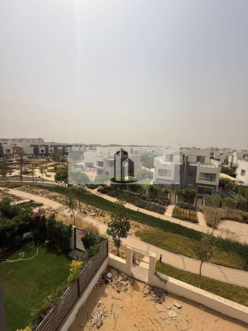 2 WhatsApp Image 2025-12-18 at 02.49. 22 (3). jpeg