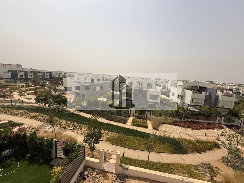 3 WhatsApp Image 2025-12-18 at 02.49. 22 (2). jpeg