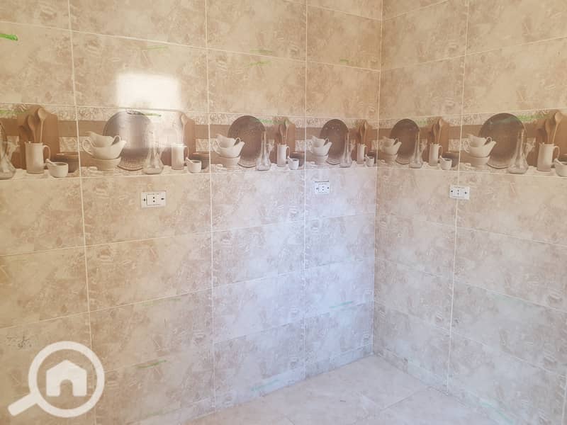 8 20250405_120605. jpg