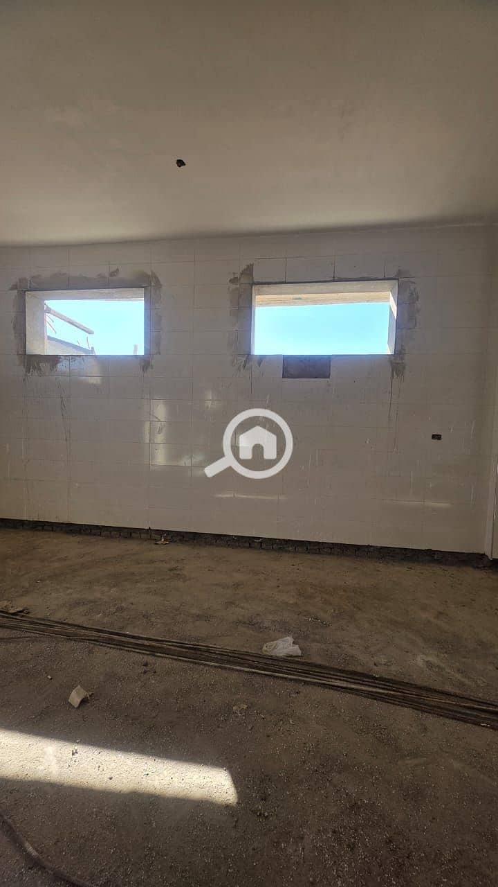 5 WhatsApp Image 2025-12-21 at 11.09. 06 AM (1). jpeg