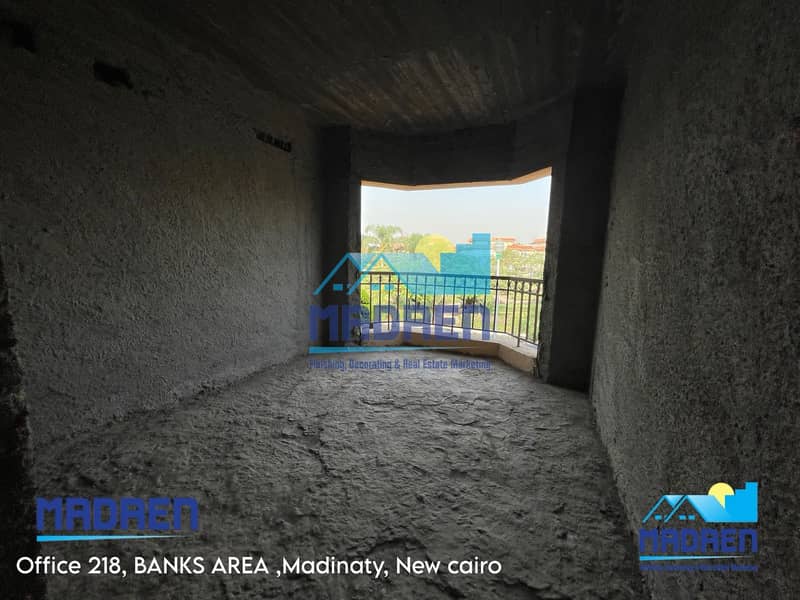 8 30b4a116-9e7a-4b27-a2aa-42e71586fcc3. jpg