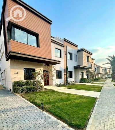 4 Bedroom Villa for Sale in New Cairo, Cairo - Screenshot_18. jpg