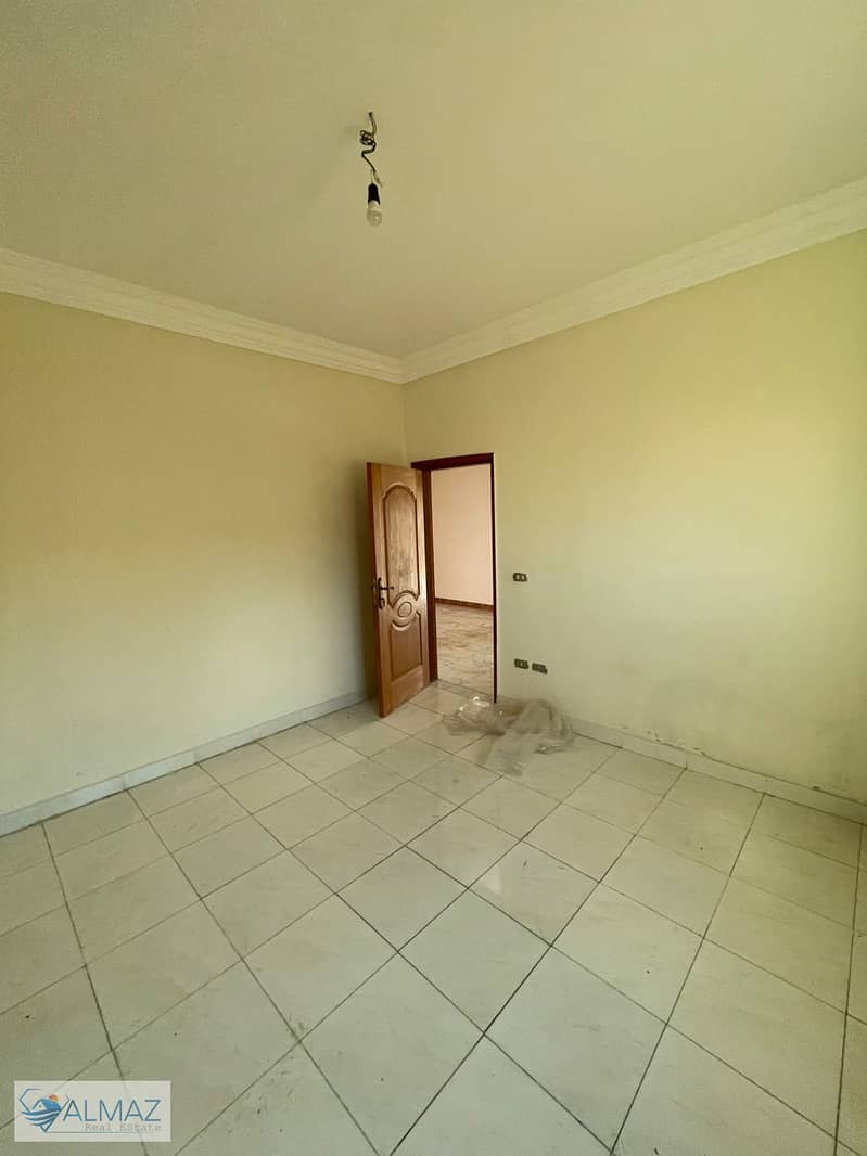 4 WhatsApp Image 2025-12-21 at 11.42. 47 AM. jpeg