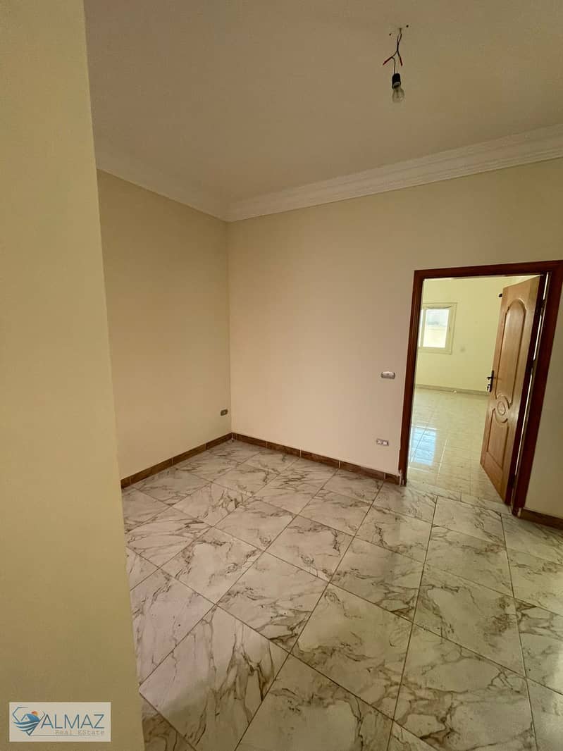 8 WhatsApp Image 2025-12-21 at 11.42. 51 AM (1). jpeg