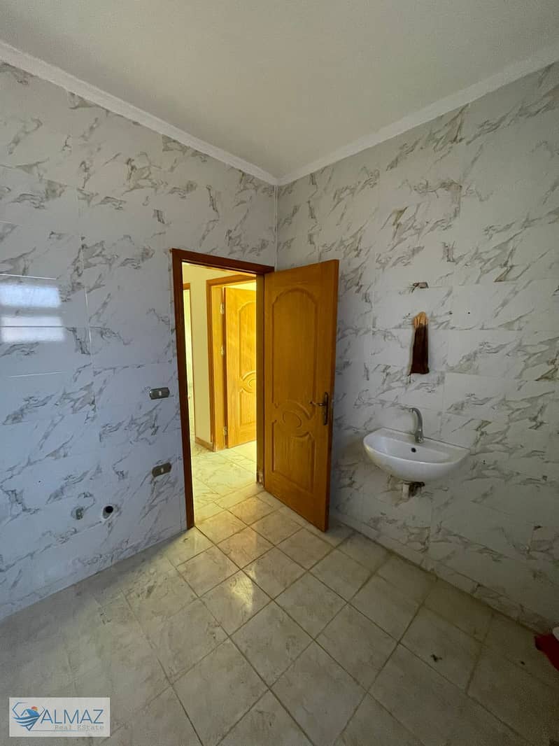 12 WhatsApp Image 2025-12-21 at 11.42. 51 AM (2). jpeg