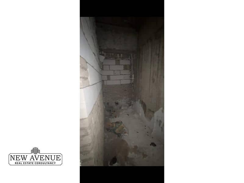 5 WhatsApp Image 2025-10-02 at 5.27. 38 PM. jpg