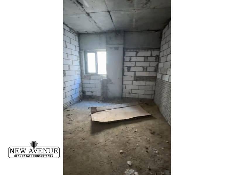 6 WhatsApp Image 2025-10-02 at 5.27. 39 PM (1). jpg