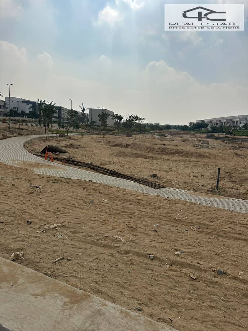 6 WhatsApp Image 2025-12-21 at 11.38. 37 AM (3). jpeg