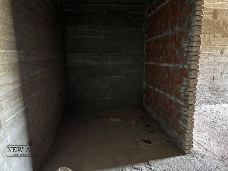 8 WhatsApp Image 2025-12-01 at 3.23. 24 PM. jpeg