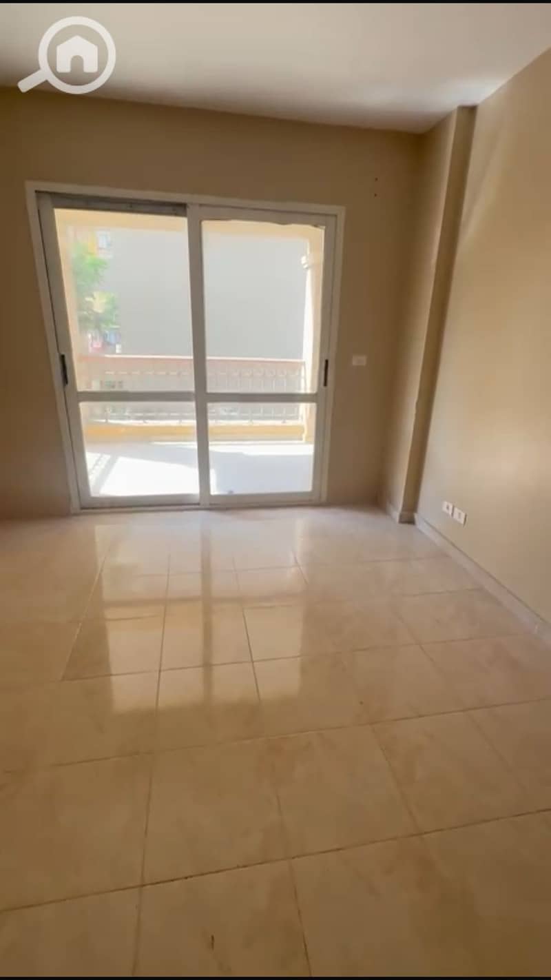 5 d8f89653-343d-4b11-bf02-801674eaf857. jpg