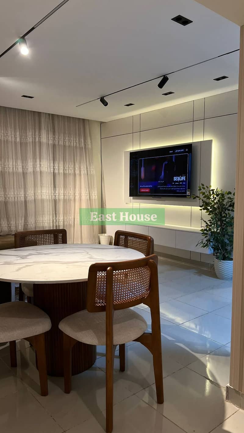 9 558226755_122254136222159029_4231452986132435859_n. jpg